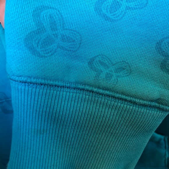 Aritzia TNA hooded zip-up sweater - Picture 9 of 12